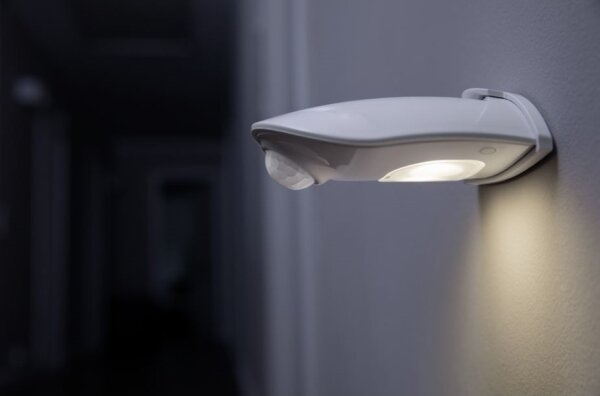 Osram - Applique da esterno LED con sensore DOORLED LED/0,5W/3xAA IP54