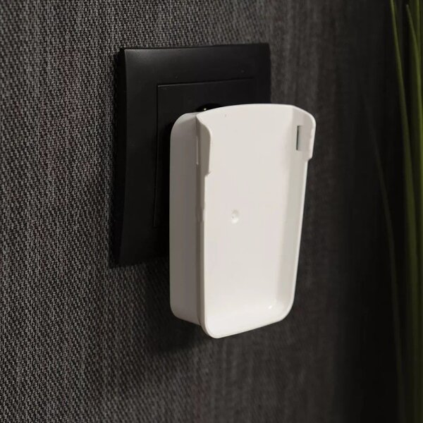 Osram - Luce notturna a spina LED con sensore LUNETTA LED/2W/230V