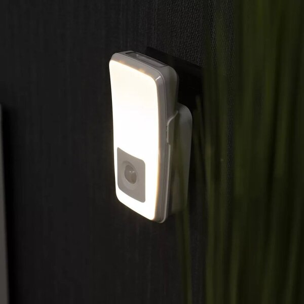 Osram - Luce notturna a spina LED con sensore LUNETTA LED/2W/230V