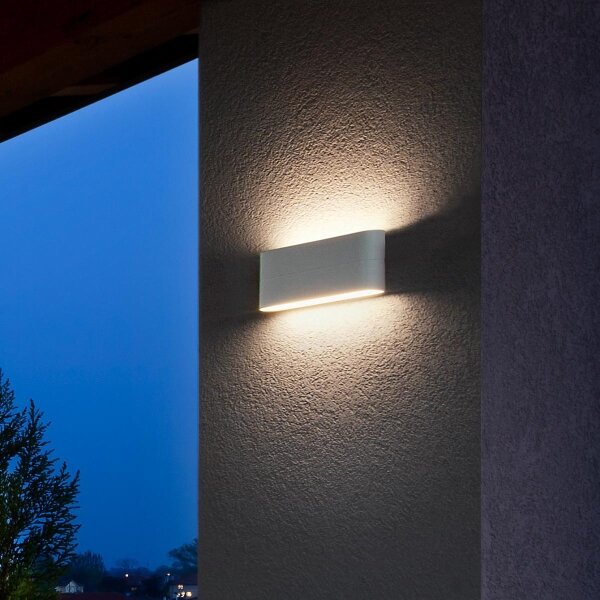 Redo 90451 - Applique da esterno KLIPPE LED/24W/230V 3000K IP54 bianco