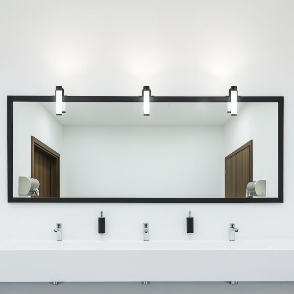 Lampada LED per specchio da bagno APA MINI, 4W/230V, IP44, nero