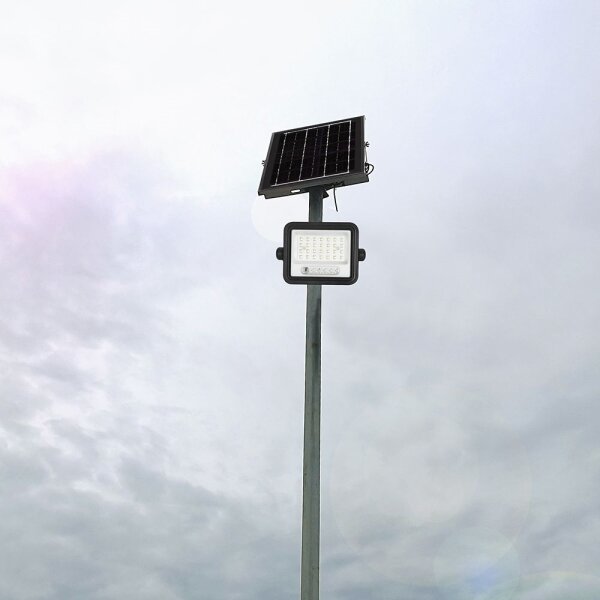 Proiettore solare LED dimmerabile 50W/3,2V IP65 3800 mAh nero + telecomando