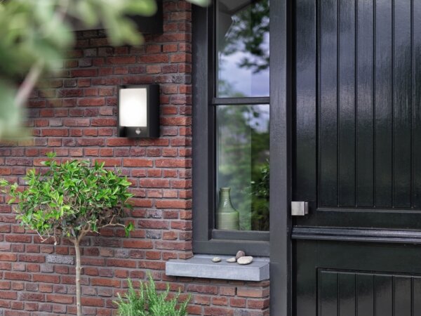 Philips 16461/93/P3 - Lampada LED da esterno con sensore ARBOUR LED/6W IP44