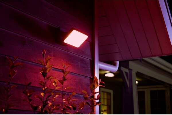 Philips 17435/30/P7 -LED RGB Riflettore da esterno Hue DISCOVER 2xLED/15W/230V IP44
