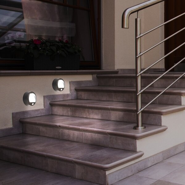 Rabalux 7969 - Applique a LED da esterno con sensore AMARILLO LED/1,5W/3xAA IP44 nera