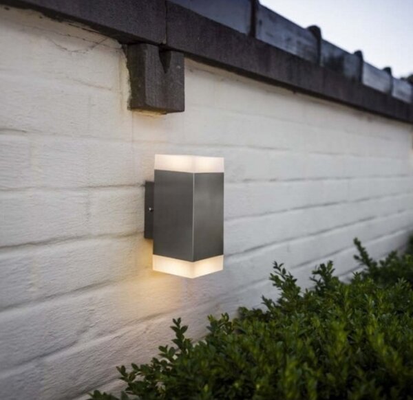 Applique a LED da esterno 2xLED/4W/230V IP44
