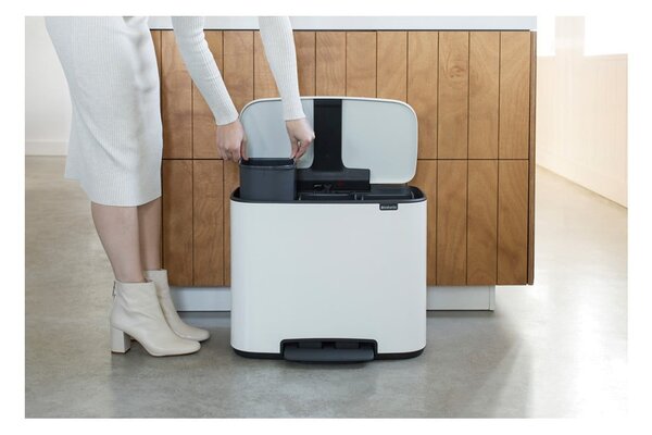 Cestino per la spazzatura in acciaio bianco per raccolta differenziata/con pedale 33 l Bo – Brabantia