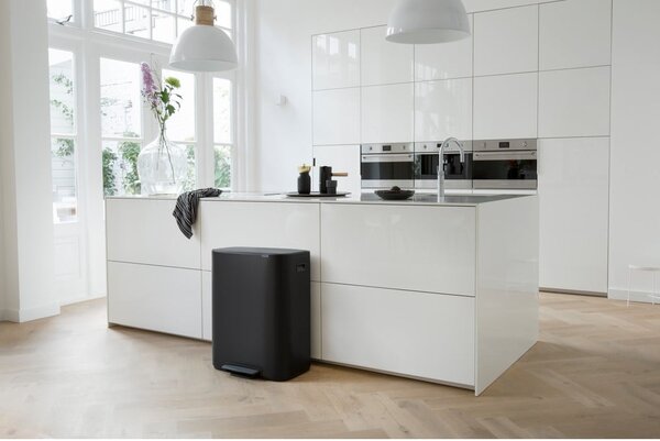 Bidone in acciaio nero opaco 60 l Bo - Brabantia