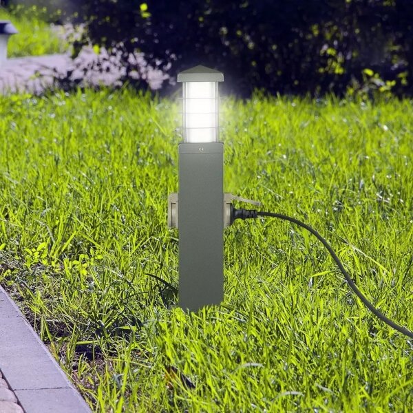 Lampada da esterno con prese 1xE27/13W/230V IP44