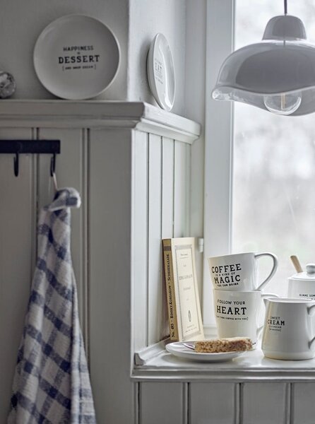 Tazza bianca in gres 330 ml Wendy - Bloomingville