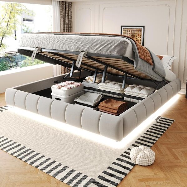Letto imbottito 180x200 cm senza testiera, con struttura a sollevamento idraulico, spazio contenitore e striscia LED, rivestito in velluto bianco/grigio, ideale per la camera da letto