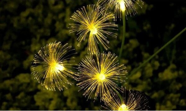 Lampada solare decorativa LED con sensore 6xLED/1,2V 3000K 77 cm 600 mAh IP44