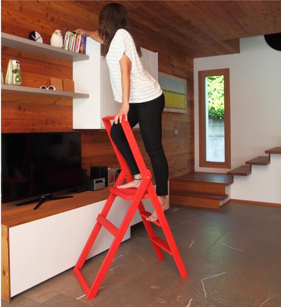 Scala Pieghevole e trasportabile 3 gradini STAR in Faggio Naturale Dimensioni H 70 cm 82x47x130 cm Peso 6 Kg colore rosso