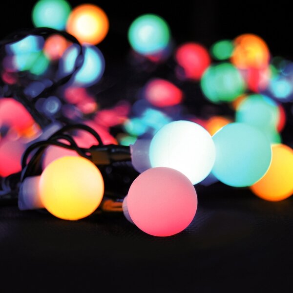 Brilagi - Catena natalizia da esterno LED RGBW 100xLED/8 funzioni 15m IP44 + tc