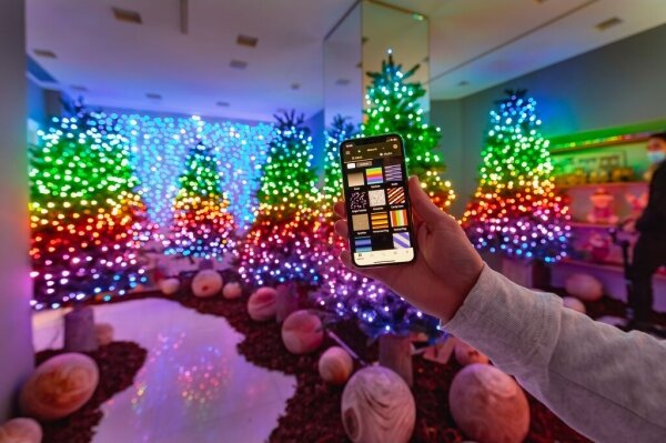 Twinkly TWS250SPP-BEU - Ghirlanda LED RGB da esterno 250xLED 23,5m IP44 Wi-Fi