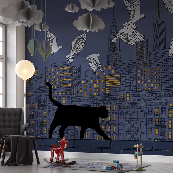 Carta da parati Gatto che cammina su un muro con uccelli che volano nel cielo, Carta da parati citta, Carta da parati popolare, t00078v2 - Tapeko.it