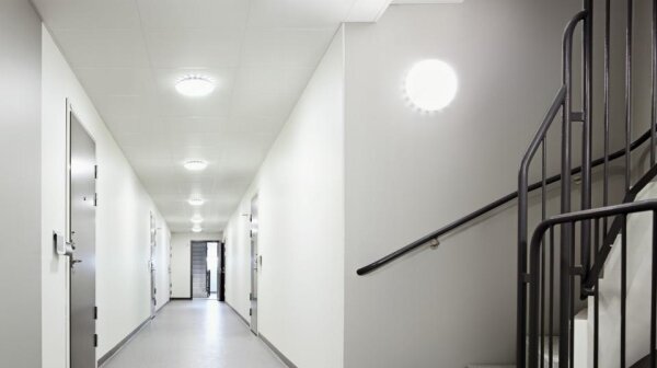 Steinel 068059 - Plafoniera LED con sensore RS PRO S30 SC 25,8W/230V 3000K