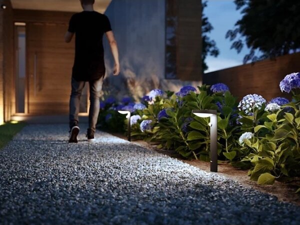 Philips TYLA LED 9W 230V 4000K IP44 lampada esterna con sensore