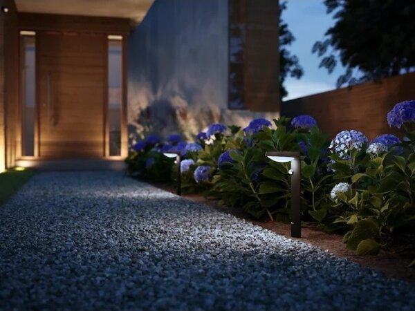 Philips TYLA LED 9W 230V 4000K IP44 lampada esterna con sensore