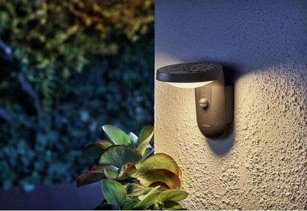 Philips TYLA LED 9W 230V 2700K IP44 lampada da parete esterna con sensore