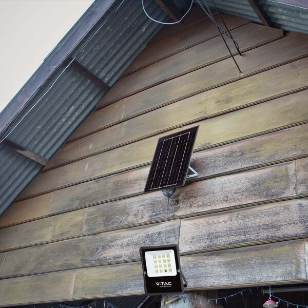 Faro solare LED esterno 12W 3,2V 6400K IP65