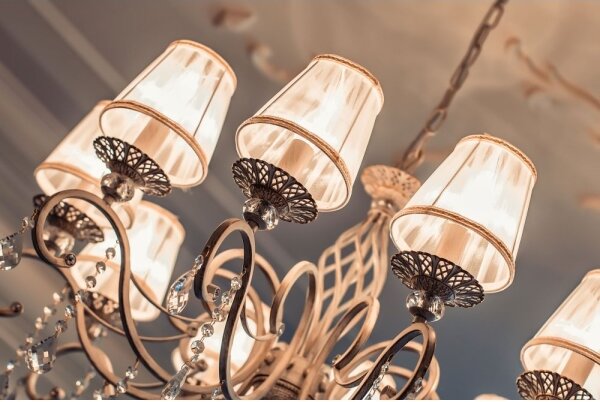 Maytoni ARM247-10-G - Lampadario a sospensione con catena GRACE 10xE14/40W/230V
