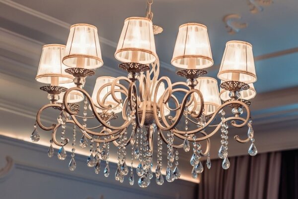 Maytoni ARM247-10-G - Lampadario a sospensione con catena GRACE 10xE14/40W/230V