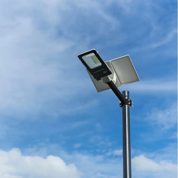 LED Lampione solare dimmerabile LED/50W/6,4V 4000K IP65 + telecomando