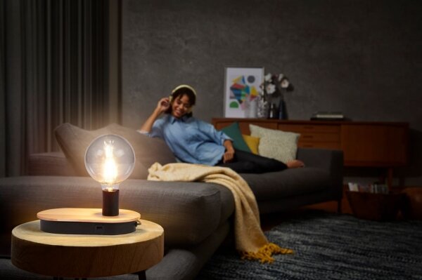 Ledvance - Lampada da tavolo touch DECOR WOOD 1xE27/8W/230V con USB