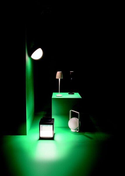 Zambelis E233 - Lampada LED dimmerabile da esterno LED/1,5W/3,7V 2600 mAh IP44 nero
