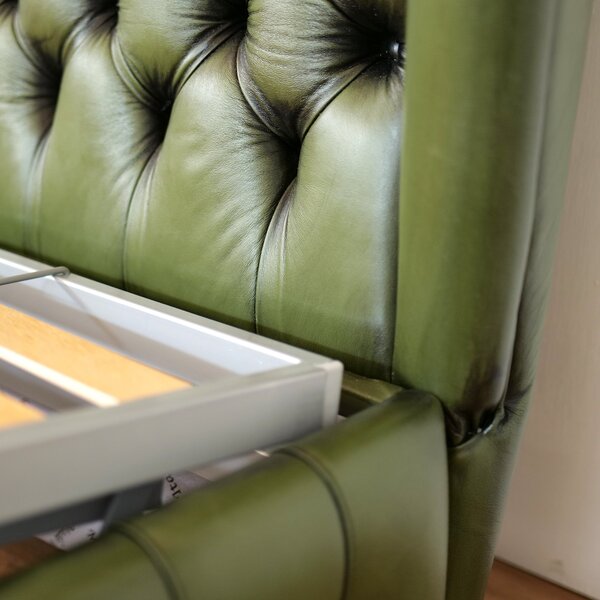 Letto Matrimoniale 160x190 cm Chesterfield Royal Wing Pelle Primo Fiore Premium