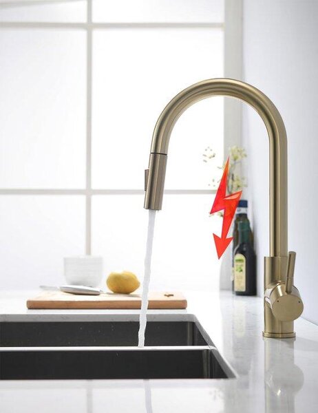 Rubinetto da cucina in oro satinato a bassa pressione con testa estraibile, miscelatore girevole a 360° per la cucina, rubinetto per lavello