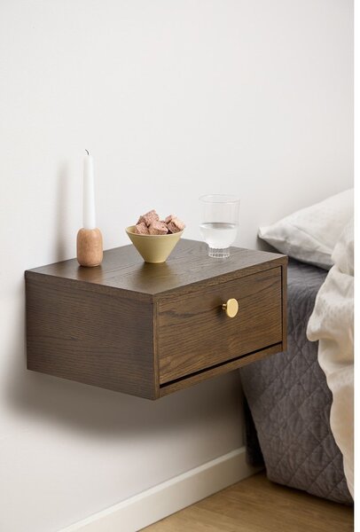 Comodino colore naturale scuro con effetto rovere Monfort – Actona