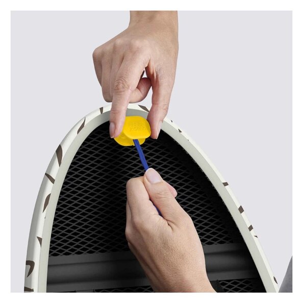 Joseph Joseph Glide Plus 130cm Ecru Asse da Stiro Facile da Riporre con Fodera Avanzata