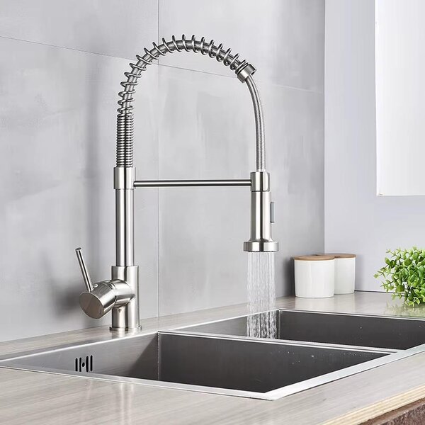 Miscelatore per cucina - Miscelatore per lavello - Doccetta estraibile - Miscelatore monocomando - Bocchetta girevole a 360° - Acqua calda e fredda - Tubo grigio spazzolato