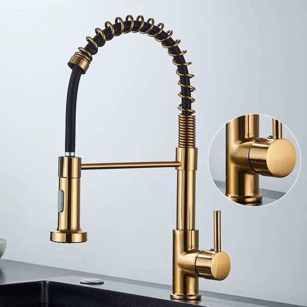 Miscelatore da cucina – Miscelatore da cucina estraibile e flessibile – Acciaio inossidabile 304 – Acqua calda e fredda – Comando monoleva – Rotazione a 360° – Finitura dorata spazzolata con tubo nero