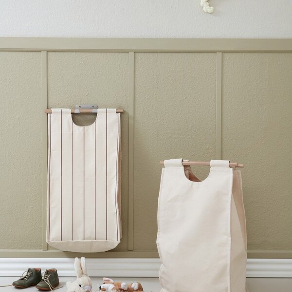 Cesta per il bucato da parete beige in tessuto BagUp – ReCollector