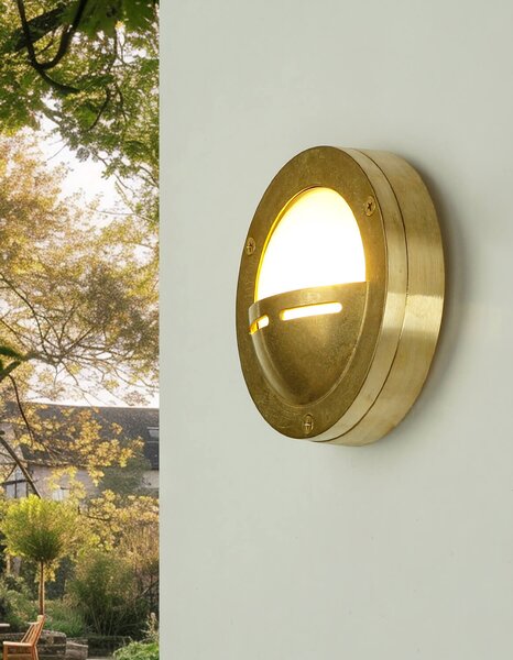 Applique da esterno resistente alle intemperie in ottone rotondo Ø14cm IP64 Marittimo piccolo AGIA luce esterna casa muro