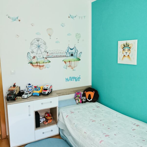 Adesivo con palloncini e nome per bambino
