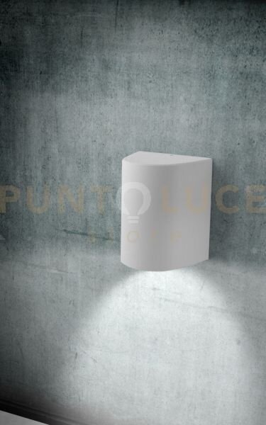 Aosta applique grande 1 luce attacco gx53 bianco ip55 lampadina led
