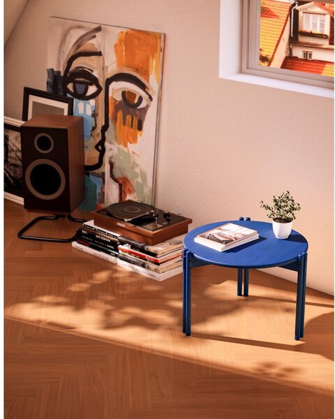 Tavolino rotondo blu in legno di pino ø 80 cm Sticks - Karup Design
