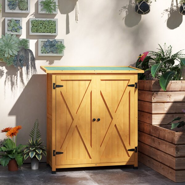 Outsunny Armadietto da Giardino con 2 Porte, Capanno degli Attrezzi in Legno, Resistente alle Intemperie, 110x55x117 cm, Giallo | Aosom Italy