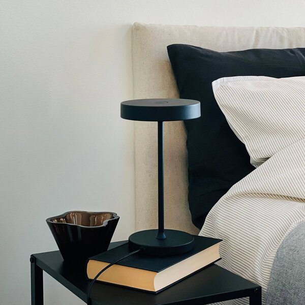 Dyberg Larsen Lampada da tavolo Starlight, dimmerabile, Nero, Soggiorno / Sala da pranzo, Metallo, Design, Lampada da tavolo