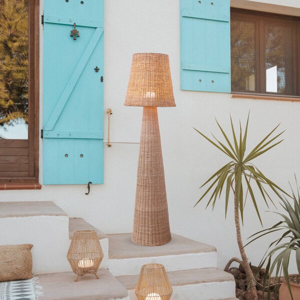Newgarden Lampada LED da pavimento ricaricabile Lola, color legno, rattan, IP54 dimmerabile, Legno chiaro, Legno, Scandinavo