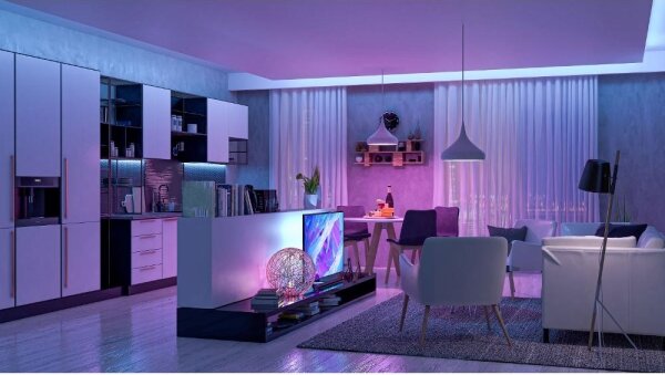 Retlux - Striscia LED RGBW smart 5m 230V Wi-Fi Tuya + telecomando