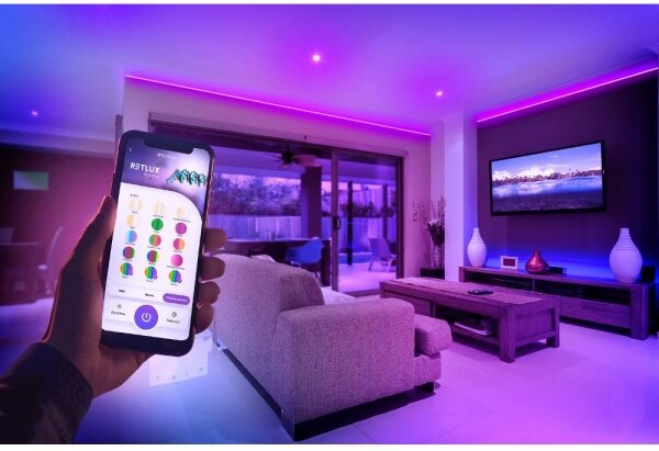 Retlux - Striscia LED RGBW smart 5m 230V Wi-Fi Tuya + telecomando