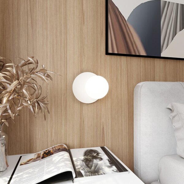 Applique Contemporanea Lothbrok 1 Luce Acciaio Bianco E Vetro Opalino