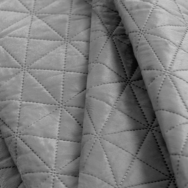 Copriletto grigio chiaro Argento, 260 x 240 cm Laila - AmeliaHome