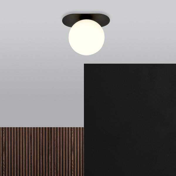 Plafoniera Minimal 1 Luce Patroclus In Acciaio Nero E Sfera Vetro Opale
