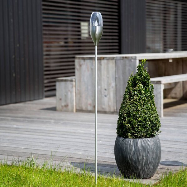 Lindby Lampada LED solare Jari, altezza 122 cm, acciaio inox, trasparente JARI, Alluminio / Grigio / Zincato, Acciaio Inox, Moderno, Lampade solari